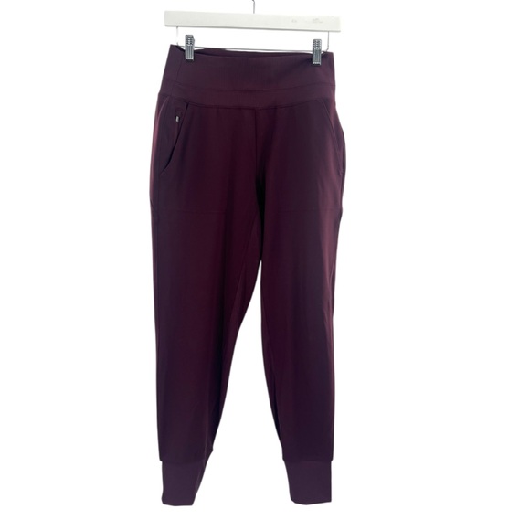 Athleta Venice High Rise Jogger garnet sz S - Picture 3 of 8